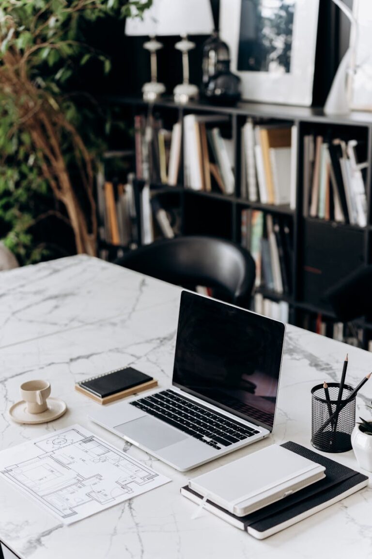 Minimalist Habits for Financial Freedom and Stress-Free Living