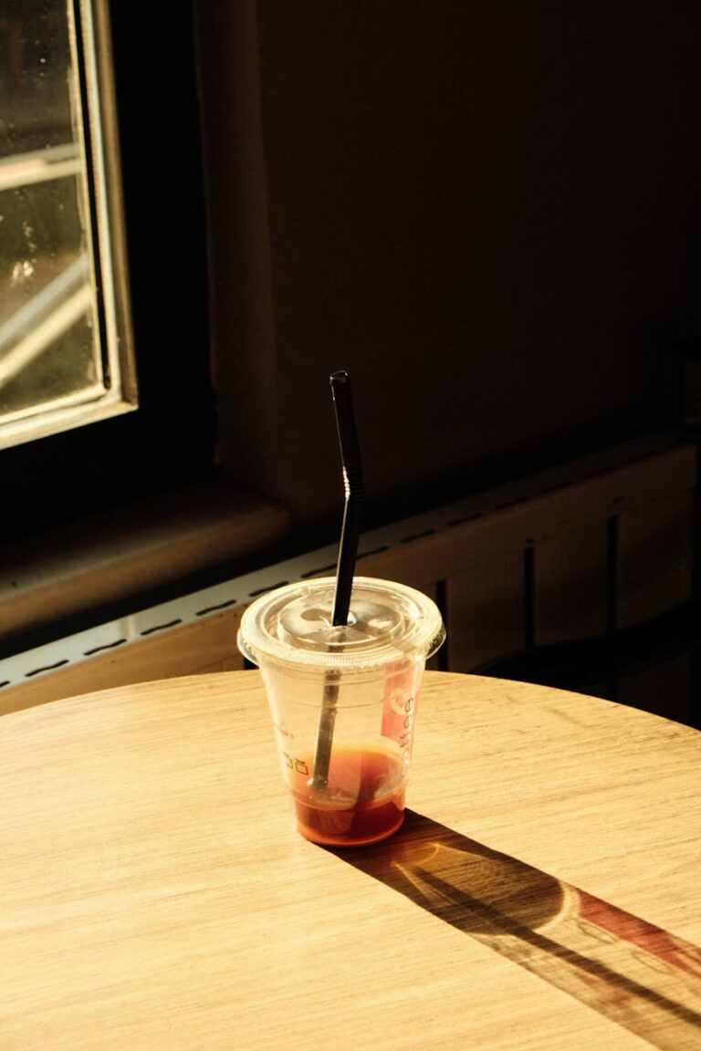 Eco-Friendly Everyday Habits: Simple Sustainable Changes for Daily Life